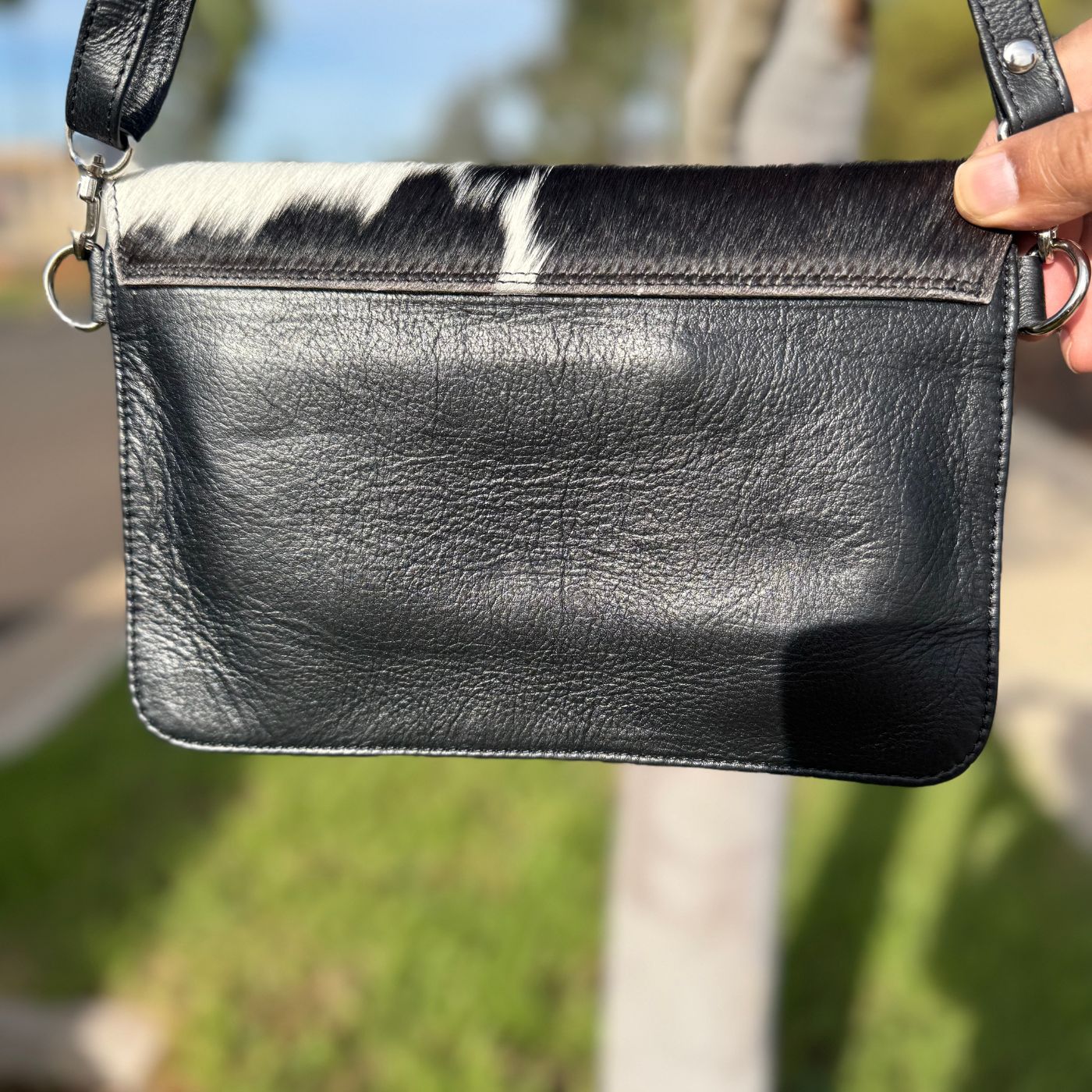 Cowhide Slim Fit Crossbody Purse (New Style) Leather Lovers