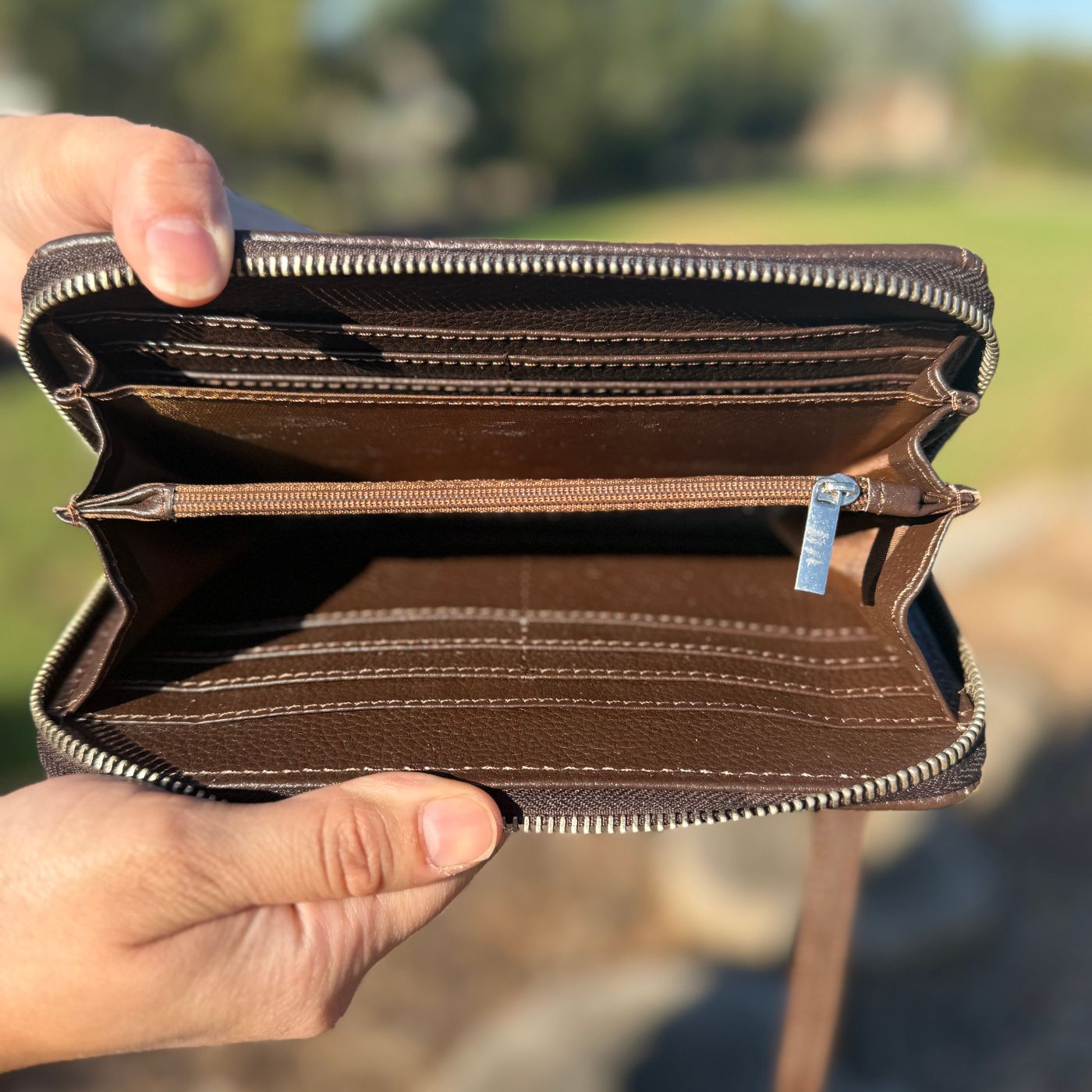 Cowhide Women’s Hand Wallet (Without Mirror) Leather Lovers