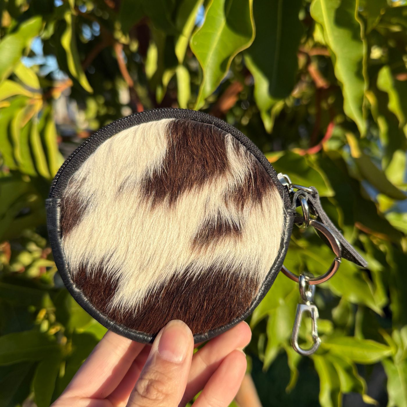 Coin Zipper Round Wallet Cowhide Leather Lovers