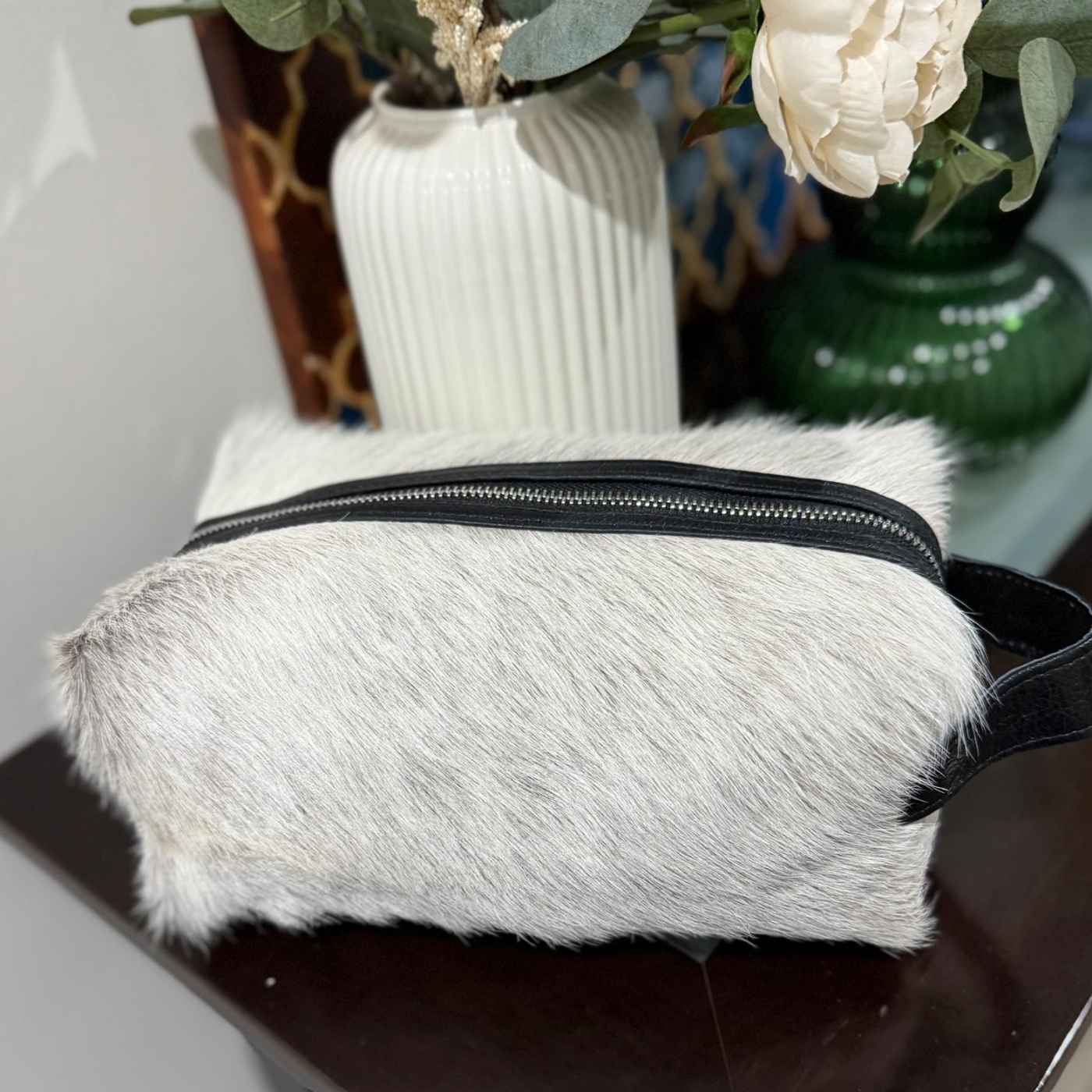 Cowhide Toiletry Bag – Genuine Travel Case Leather Lovers