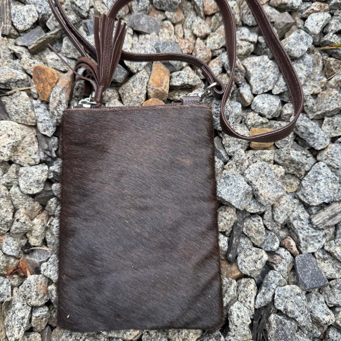 Cowhide Mobile Pouch – Adjustable for All Phone Sizes Leather Lovers
