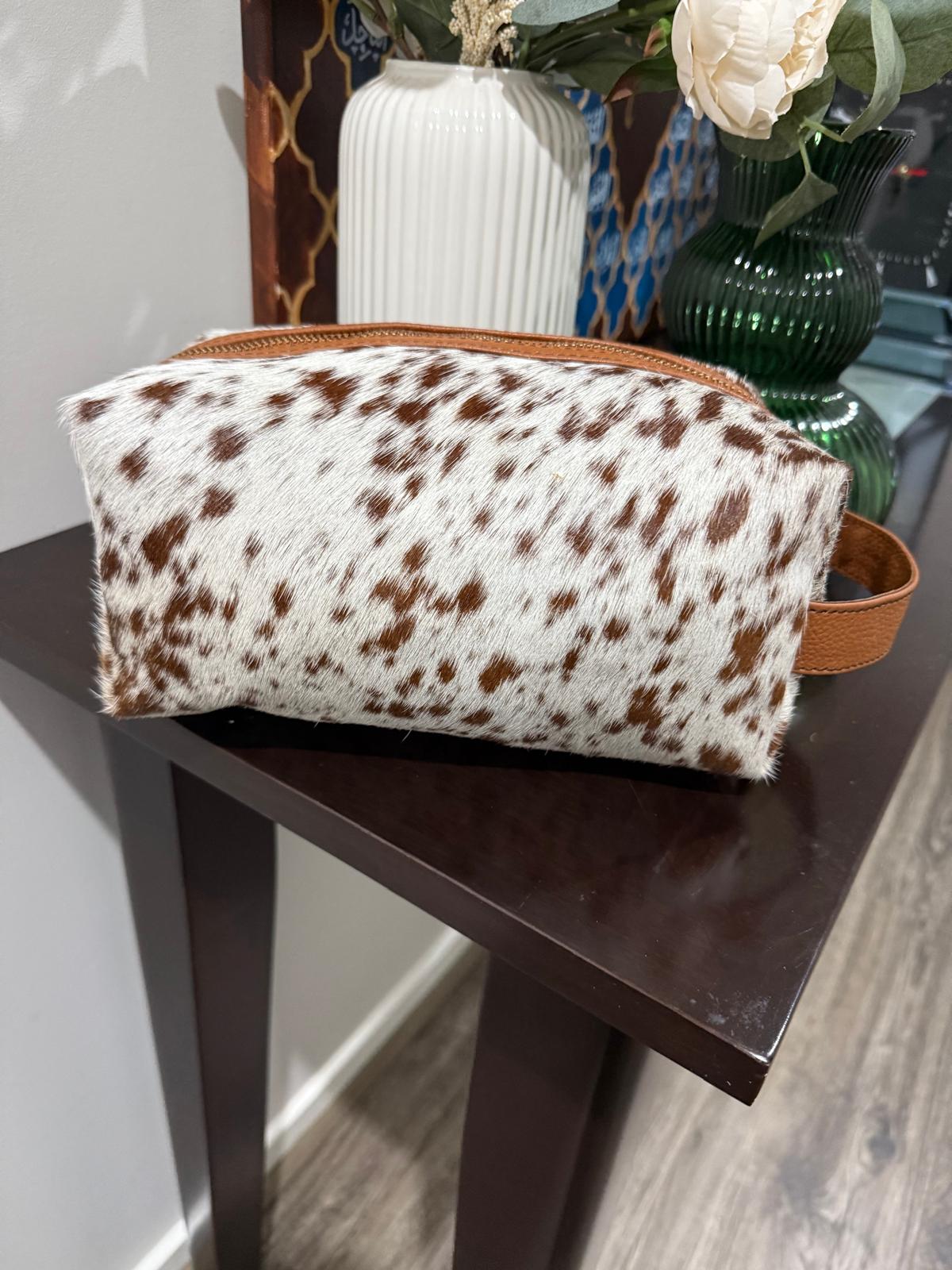 Cowhide Toiletry Bag – Genuine Travel Case Leather Lovers