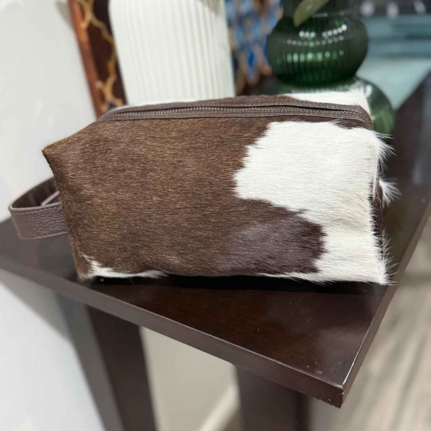 Cowhide Toiletry Bag – Genuine Travel Case Leather Lovers