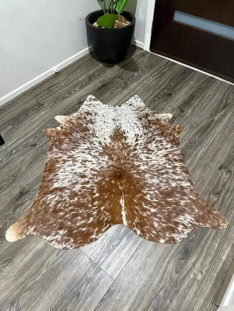 Beige & White Cowhide Rug – Natural Soft Leather Floor Piece Leather Lovers