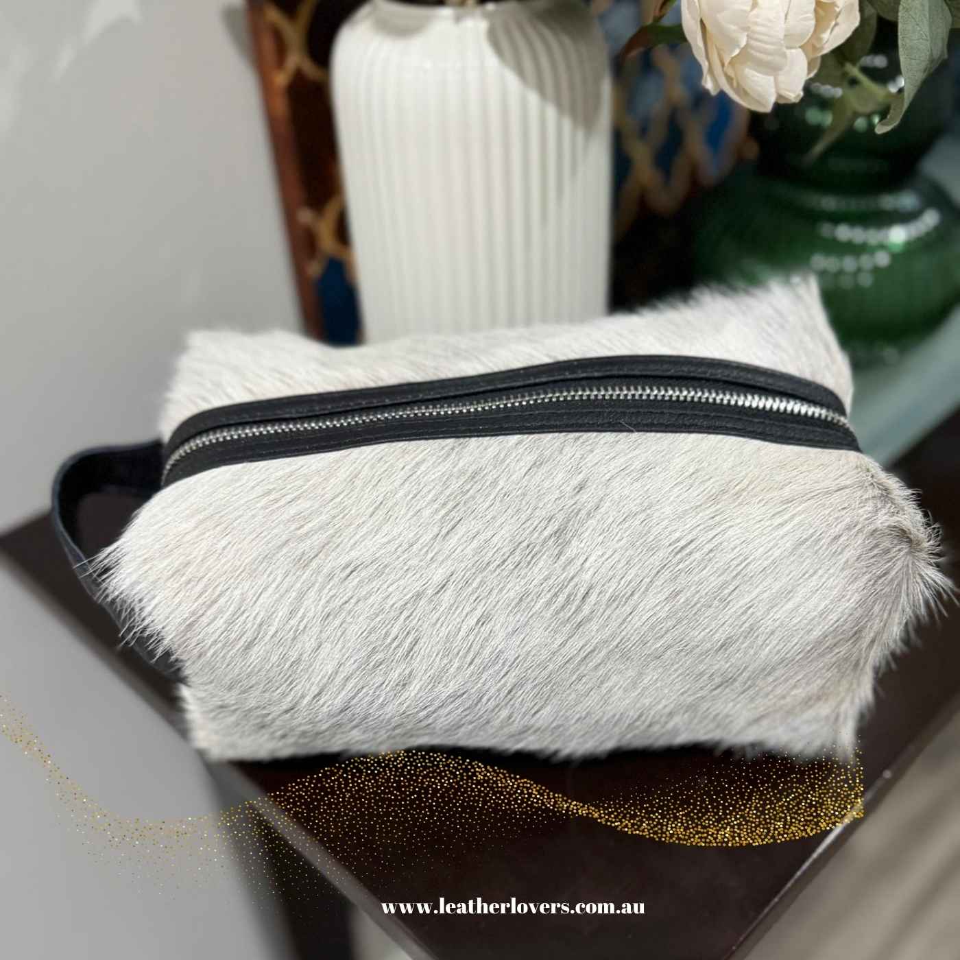 Cowhide Toiletry Bag – Genuine Travel Case Leather Lovers