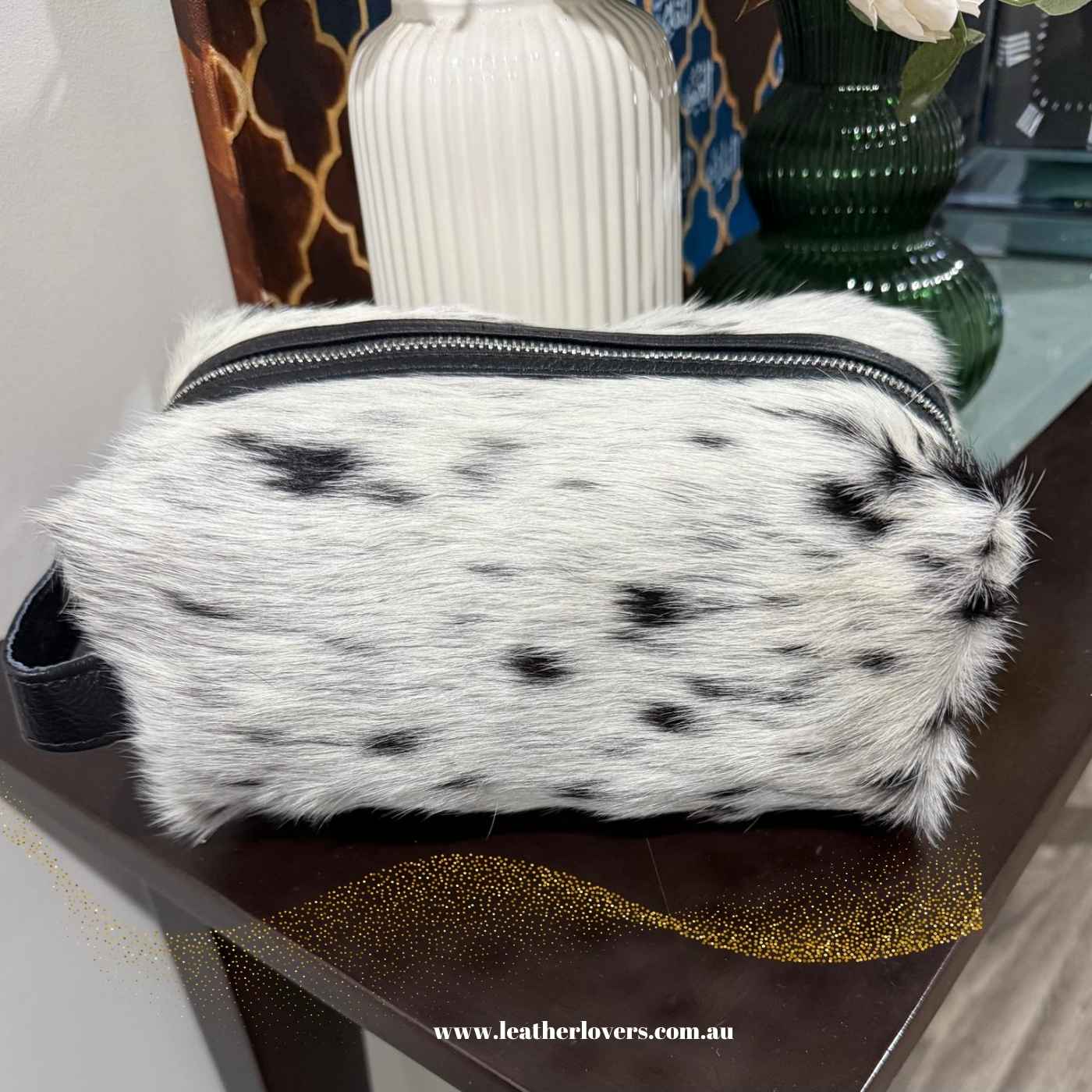 Cowhide Toiletry Bag – Genuine Travel Case Leather Lovers