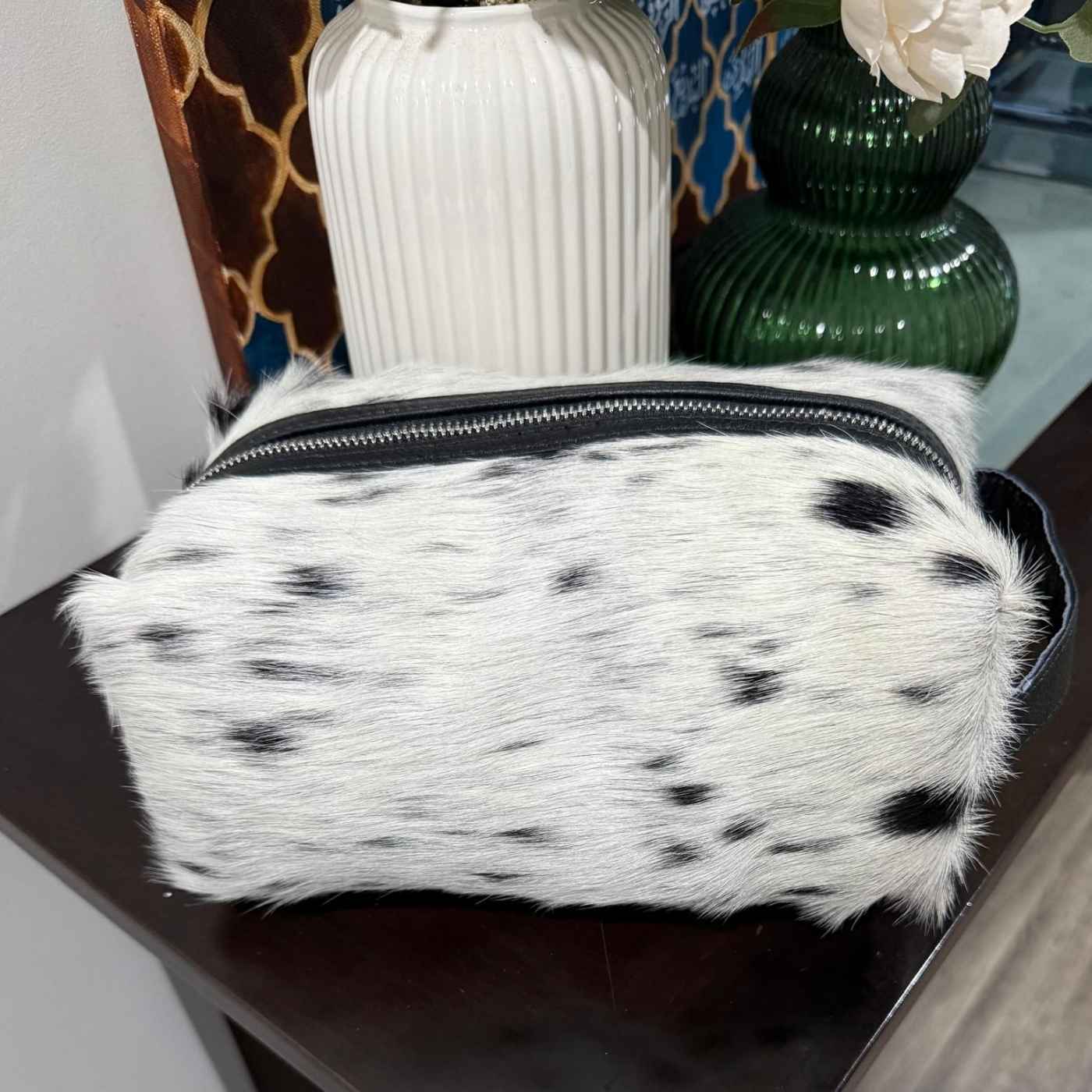 Cowhide Toiletry Bag – Genuine Travel Case Leather Lovers