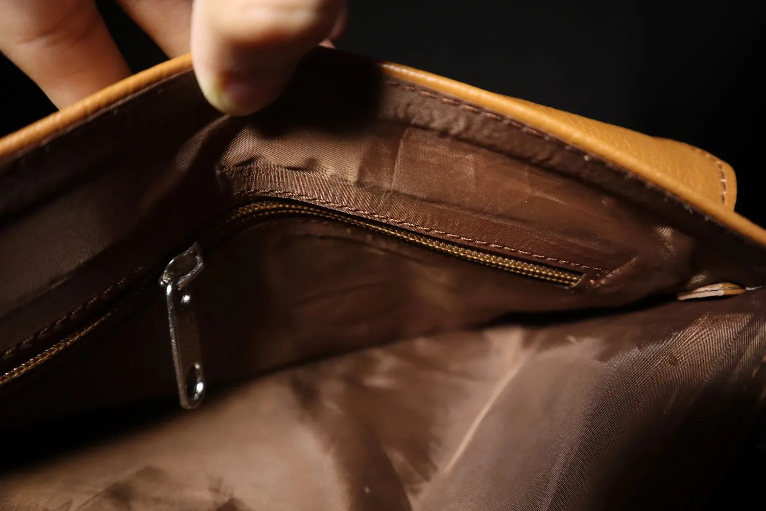 Slim Crossbody Bag Cowhide – Stylish Genuine Leather Bag for Women Leather Lovers