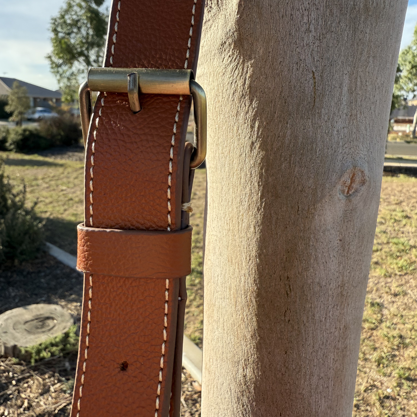 Leather Lovers Cowhide Box Style Cross Body Purse Leather Lovers