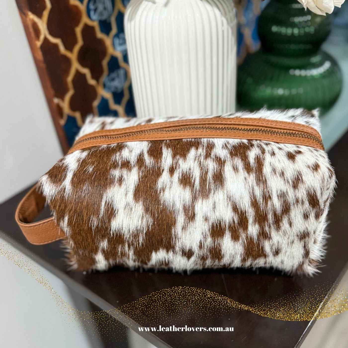Cowhide Toiletry Bag – Genuine Travel Case Leather Lovers