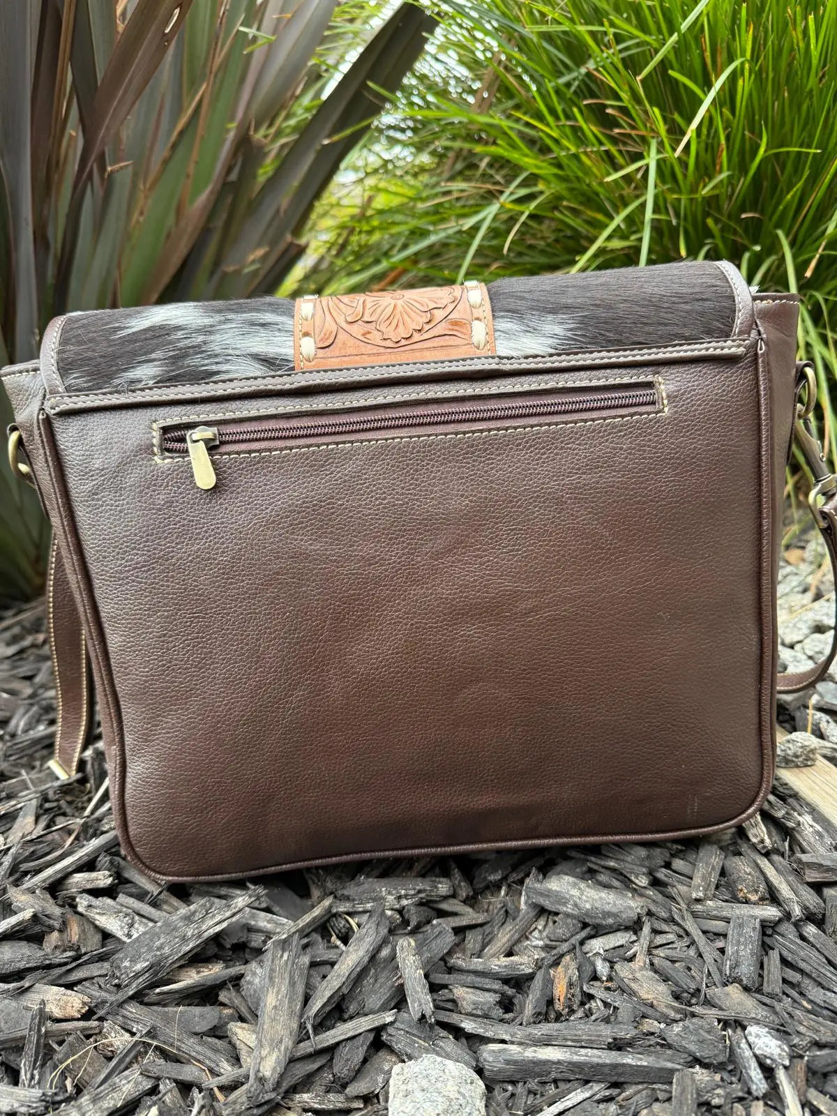 Leather Lovers Cowhide Messenger Laptop Bag