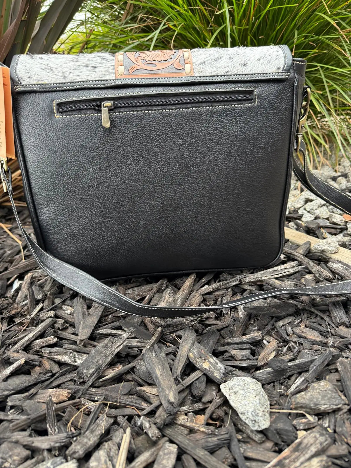 Leather Lovers Cowhide Messenger Laptop Bag
