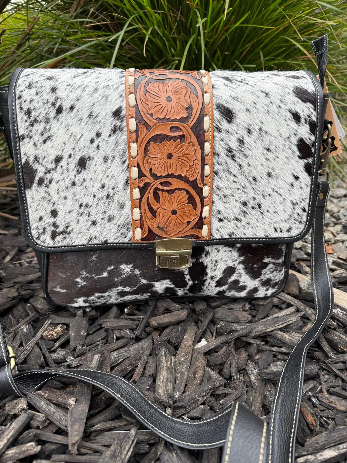 Leather Lovers Cowhide Messenger Laptop Bag