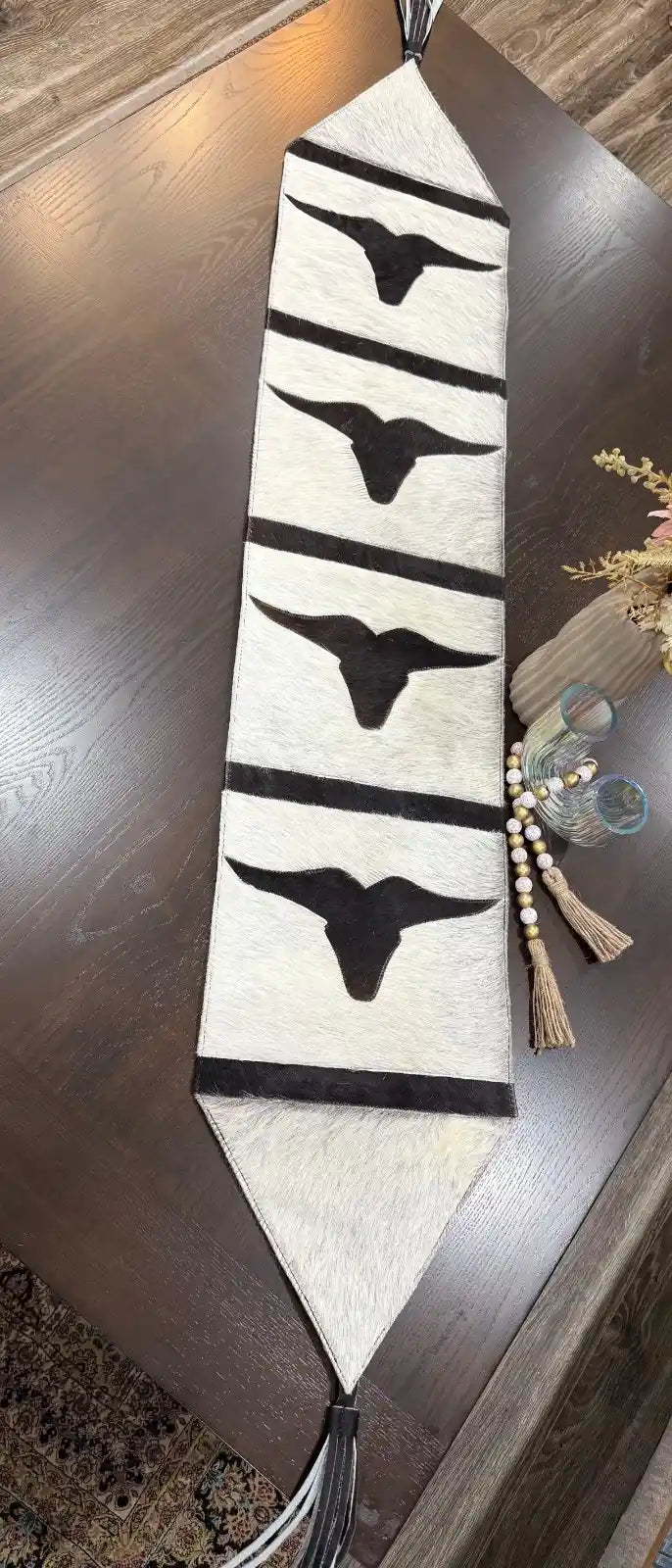 Cowhide Longhorn Table Runner – Handmade Western Decor
