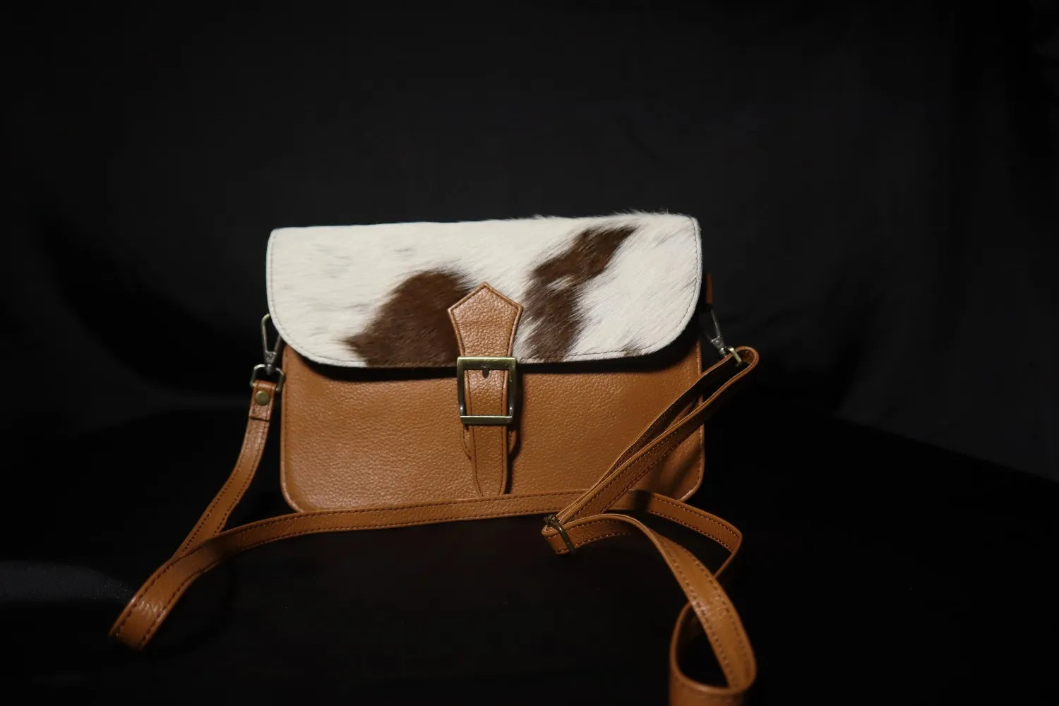 Slim Crossbody Bag Cowhide – Stylish Genuine Leather Bag for Women