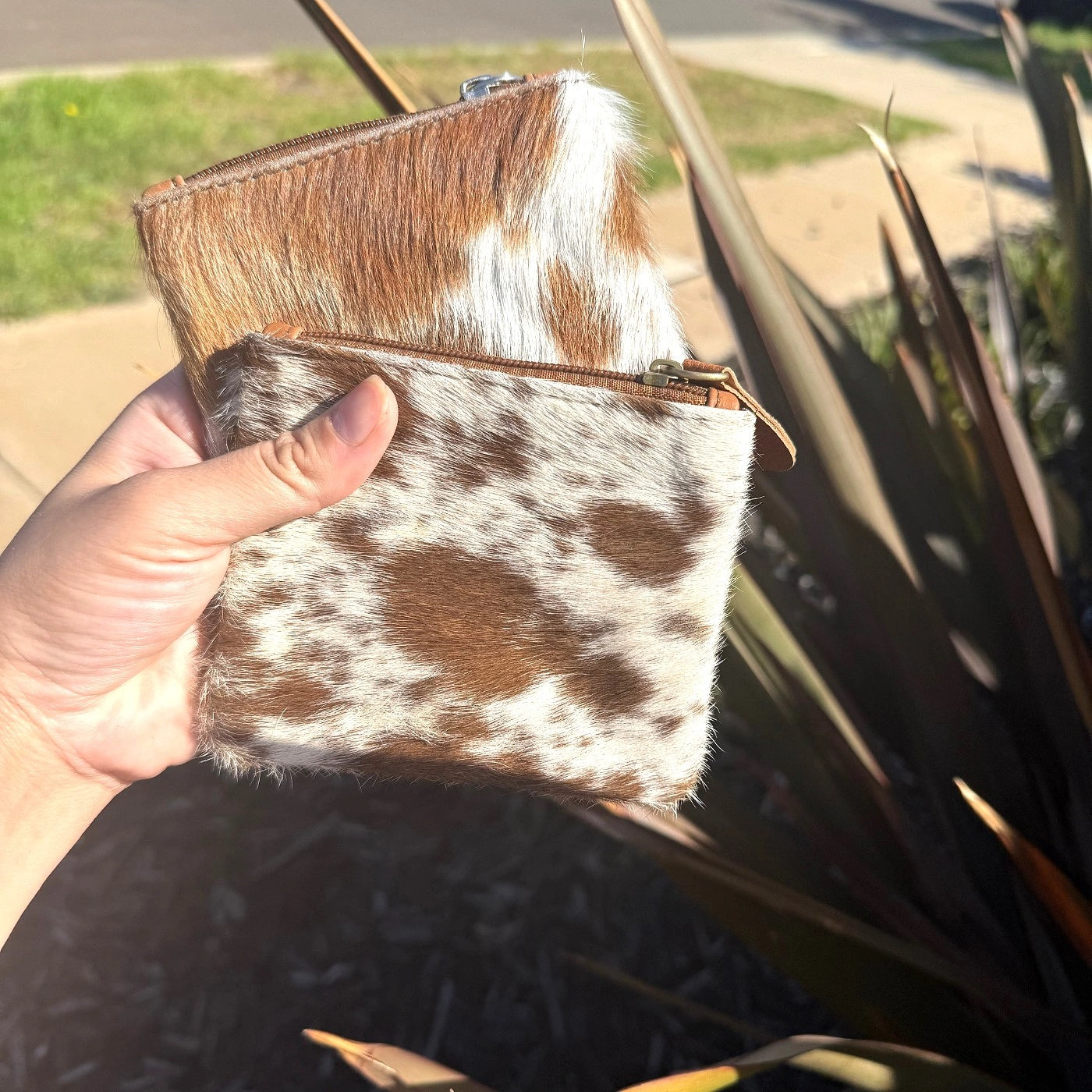 Cowhide Zippered Square Wallet with Tooling Details